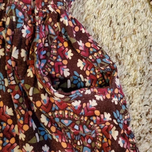 💜 Girls long sleeved dress with pockets size small - Picture 4 of 4